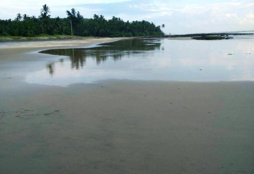 Samant Beach Resort 9