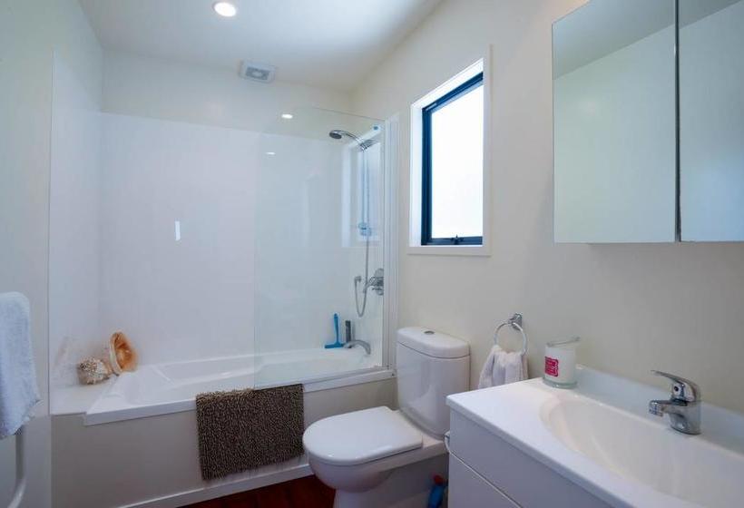 Harbour Views B&b 12