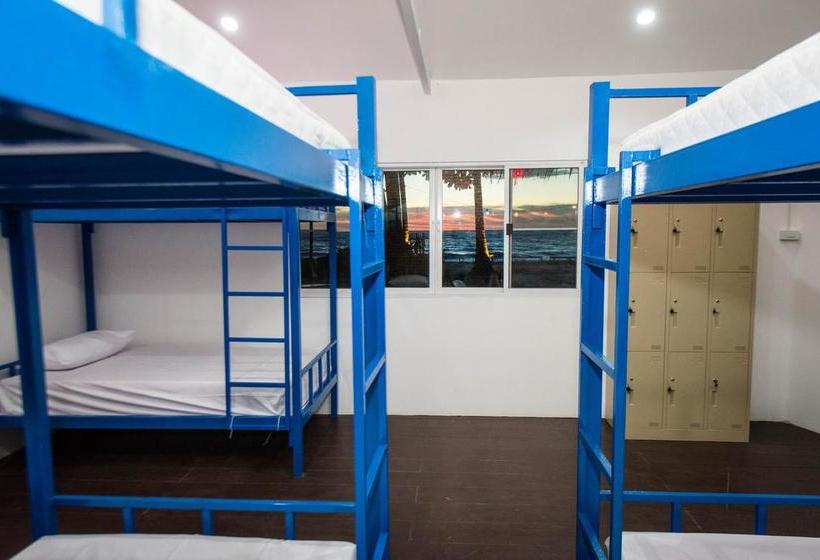 Cancun Beach Hostel Koh Chang