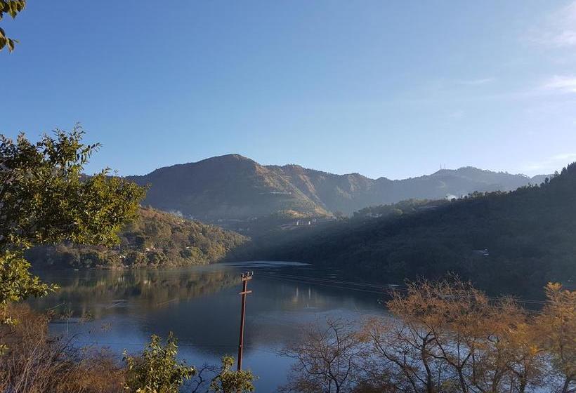 Aadrika Spa Resort 14