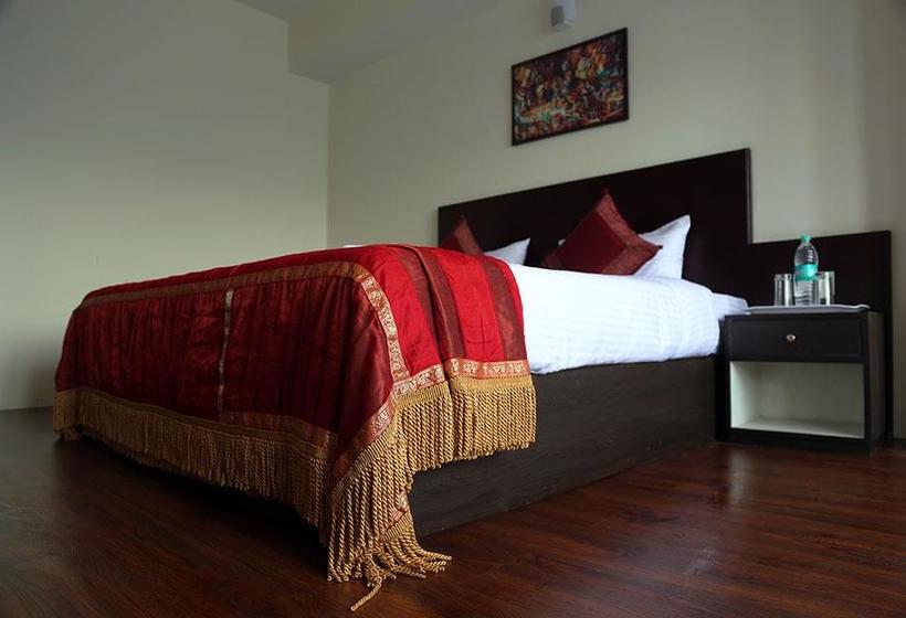 Hotel Taktse Continental 7