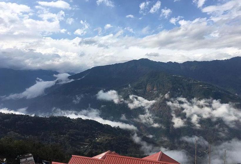 Hotel Taktse Continental 8