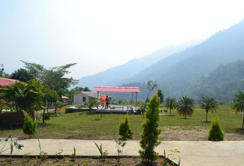 Balaut Camp Resort 12