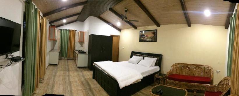 Balaut Camp Resort 16