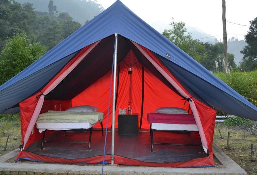 Balaut Camp Resort 20