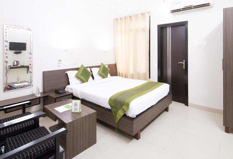 Hotel Treebo Shubhankar Inn