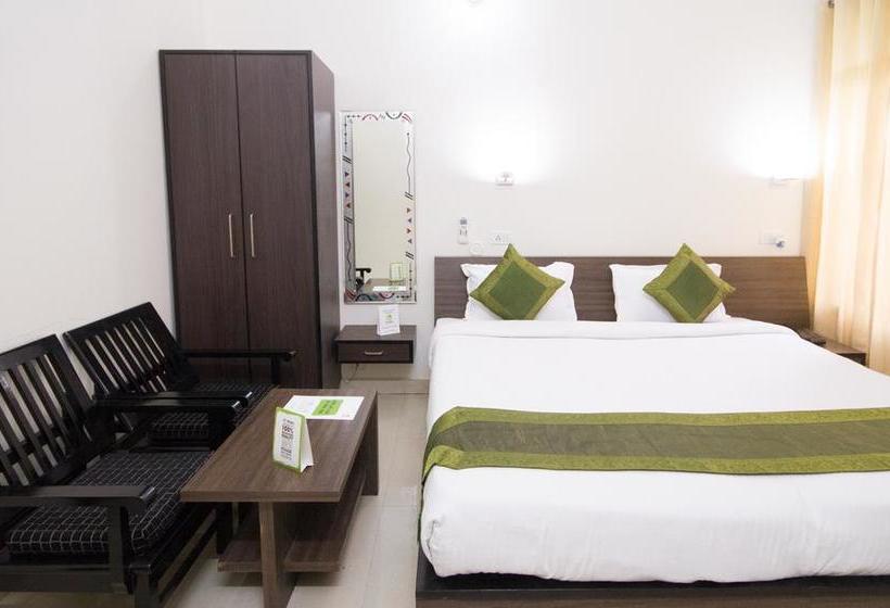 Hotel Treebo Shubhankar Inn 17