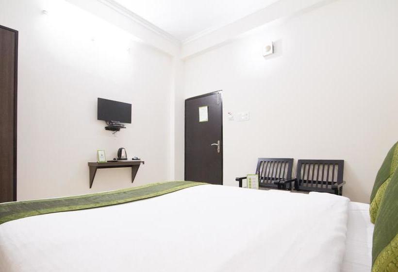 Hotel Treebo Shubhankar Inn 9