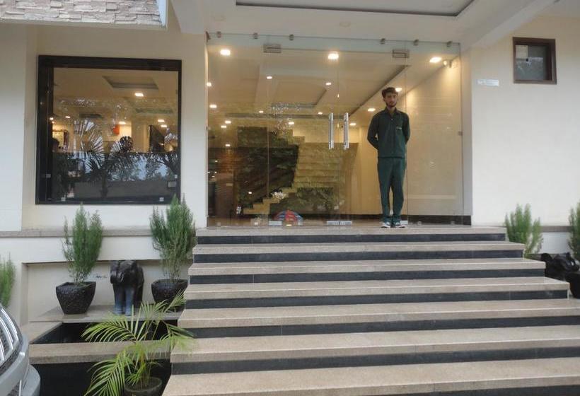 Hotel Green Majestic 4