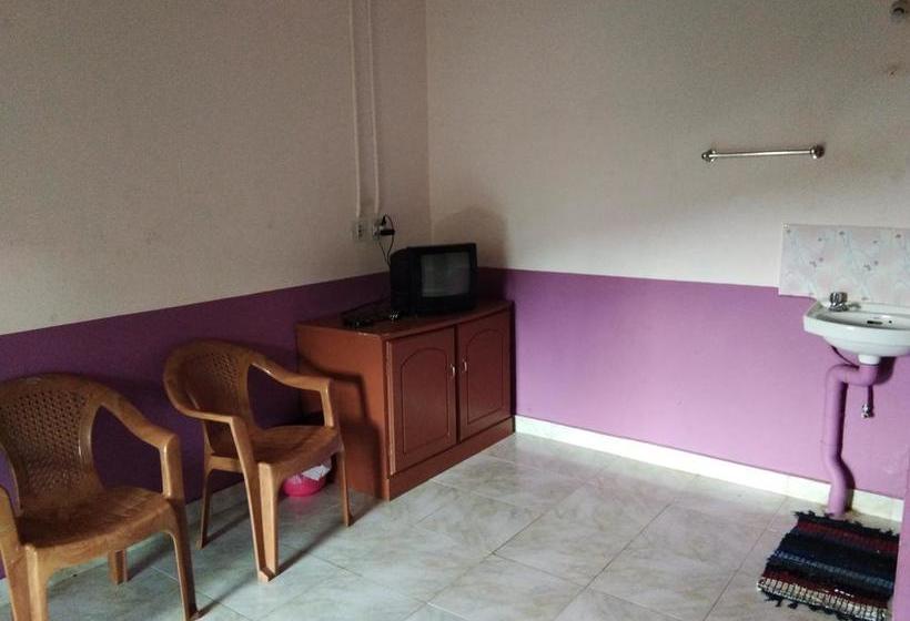 Hotel Club 7 Holidays 8