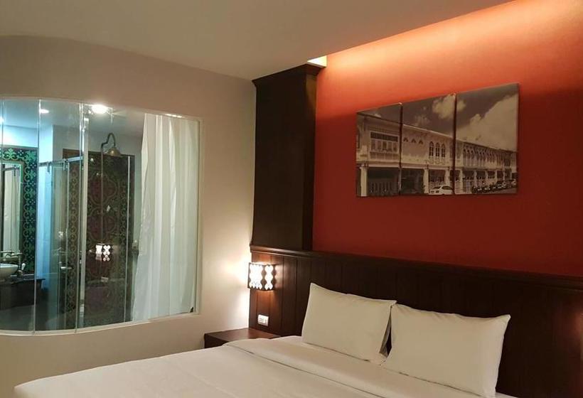 Hotel Supicha Pool Access 4