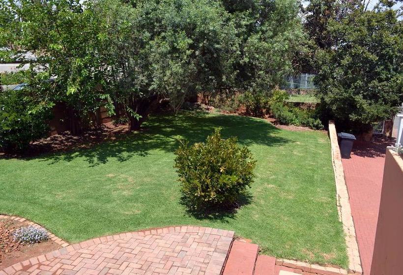 Hotel Amberlight Self Catering Accommodation 3