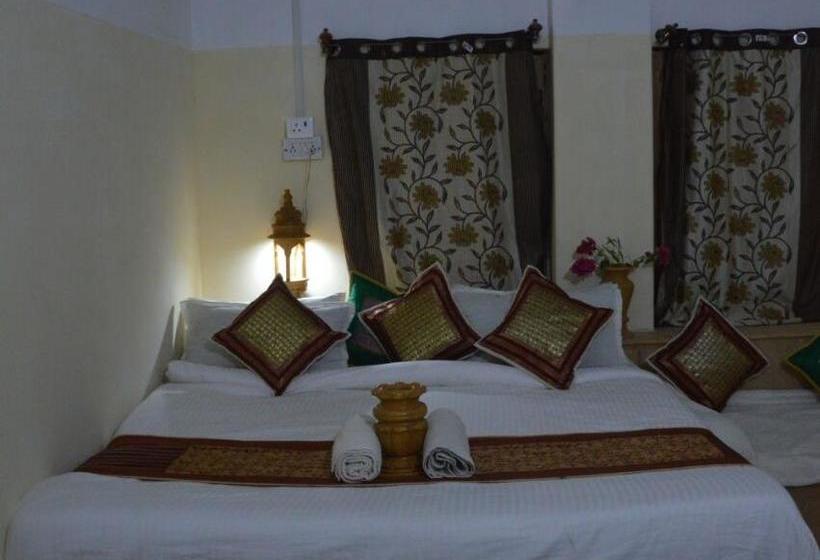 Royal Rajwaadi Resort 4