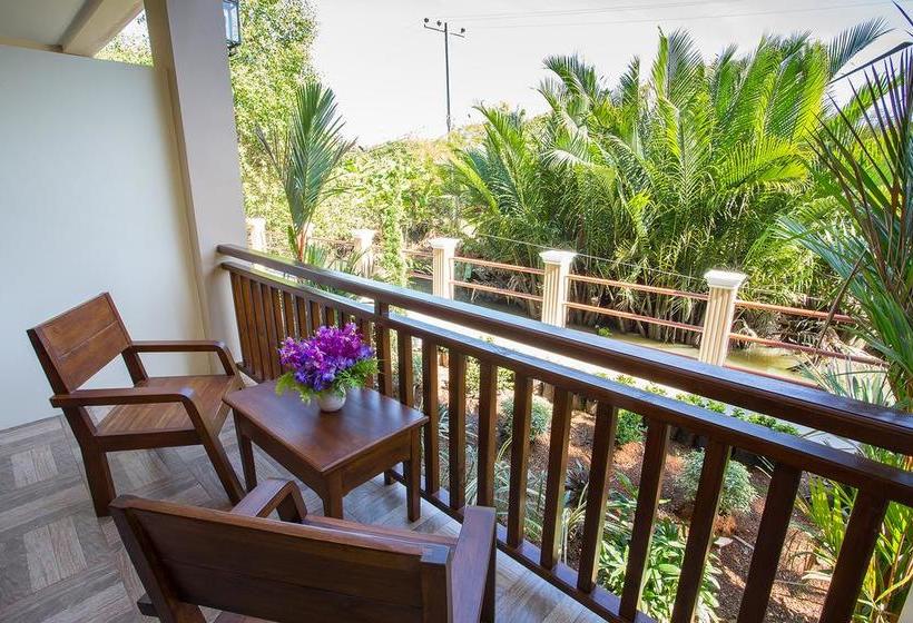 Hotel Oh Amphawa Boutique Resort 3