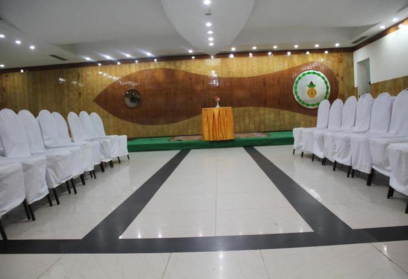 Hotel Surabi International 3