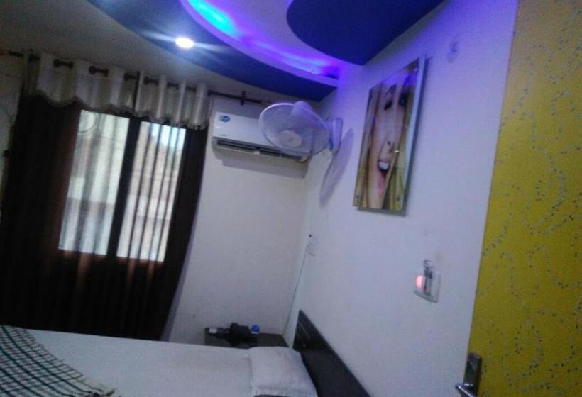 Hotel Divine Inn Sri Ganganagar