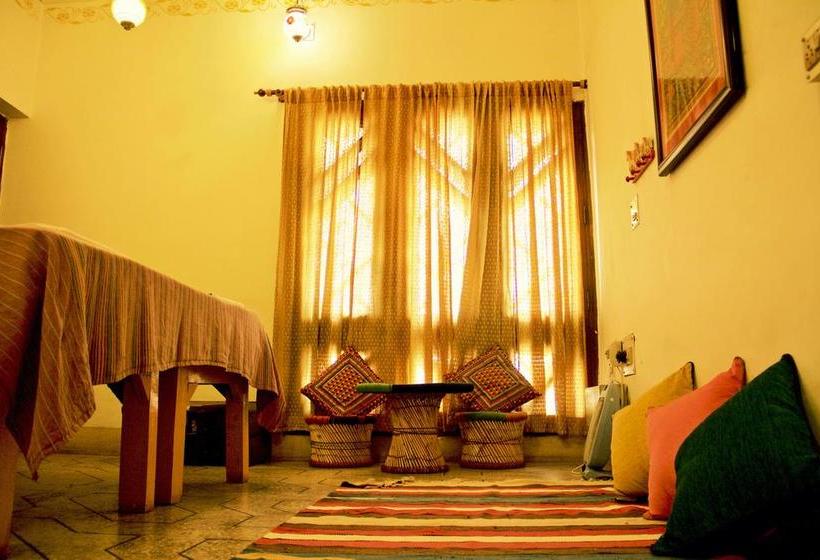 Hostel Gostops Agra 11