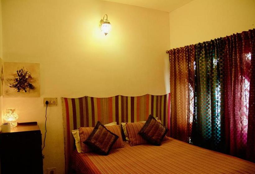 Hostel Gostops Agra 14