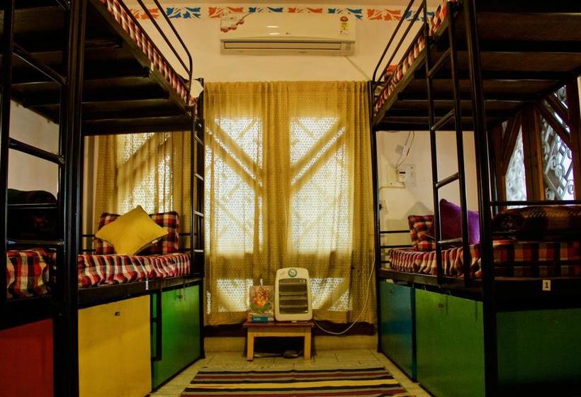 Hostel Gostops Agra 18