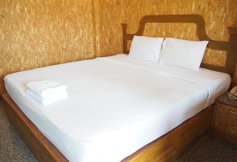 Hotel Chatsuree Boutique Resort 11