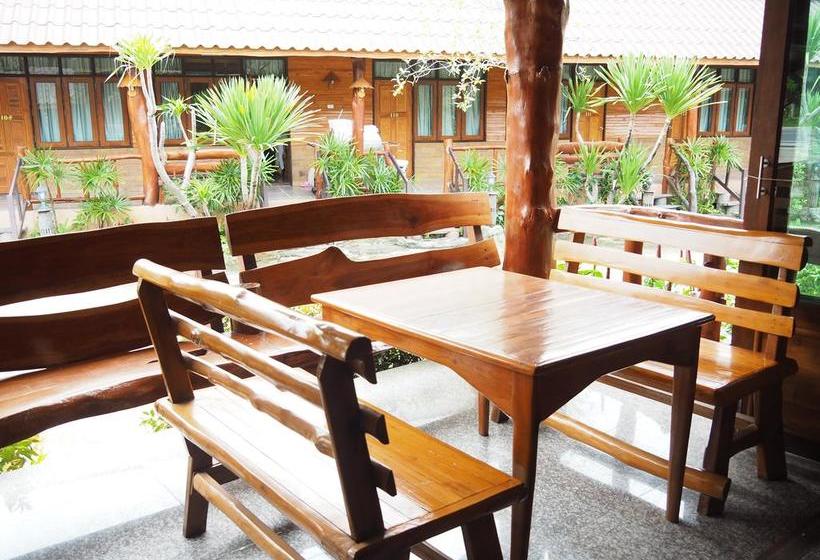 Hotel Chatsuree Boutique Resort 2