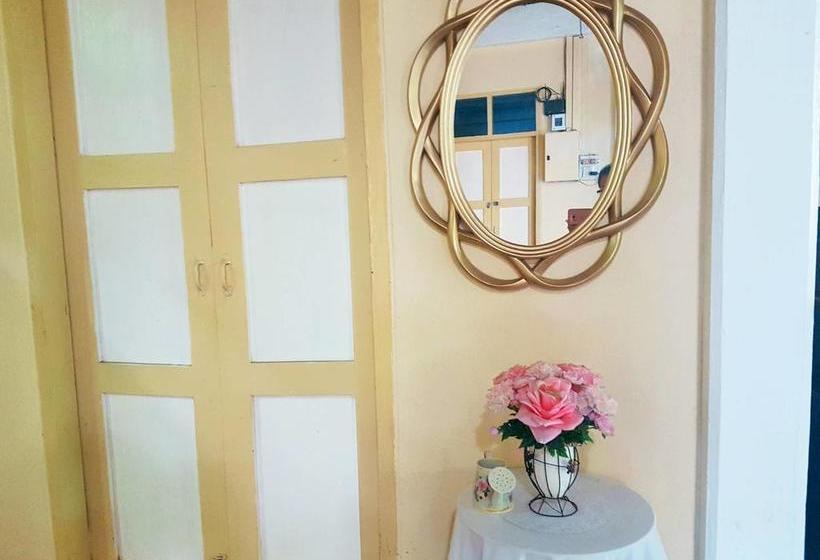 Maikhao Boutique Hostel 11