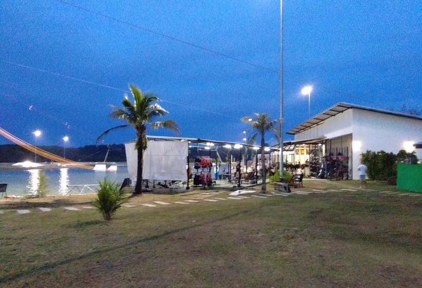 Iwp Wake Park & Resort Hotel Garden View 1