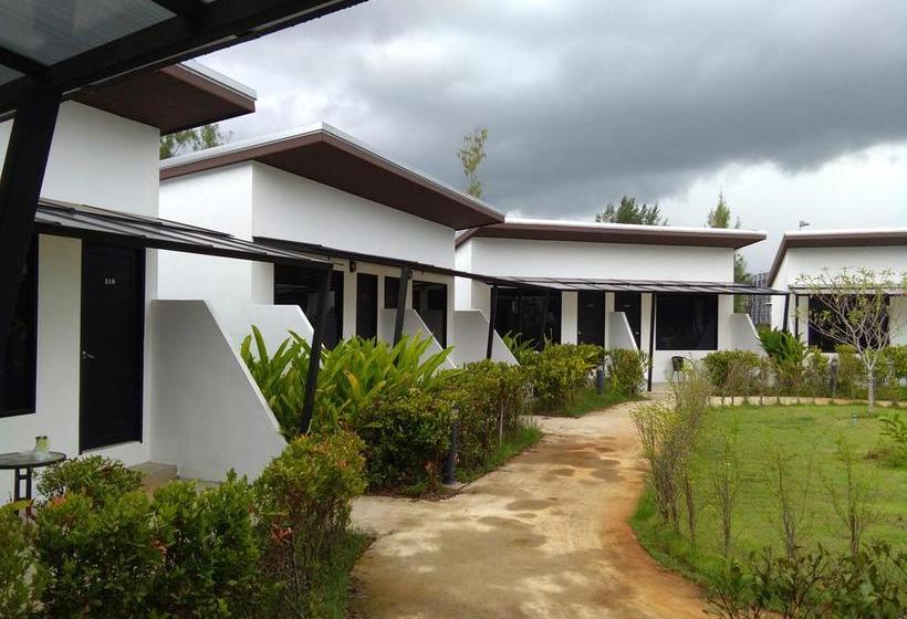 Iwp Wake Park & Resort Hotel Garden View 15