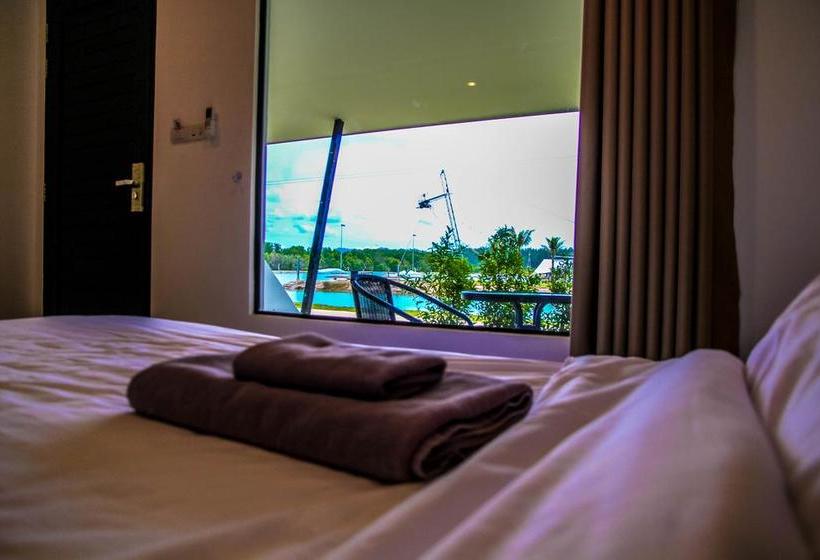 Iwp Wake Park & Resort Hotel Garden View 19