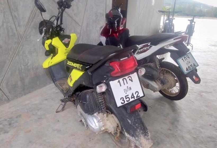 Iwp Wake Park & Resort Hotel Garden View 7