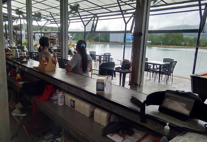 Iwp Wake Park & Resort Hotel Garden View 8