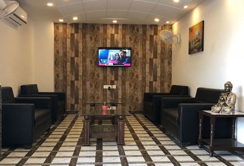 Hotel The Park Residency