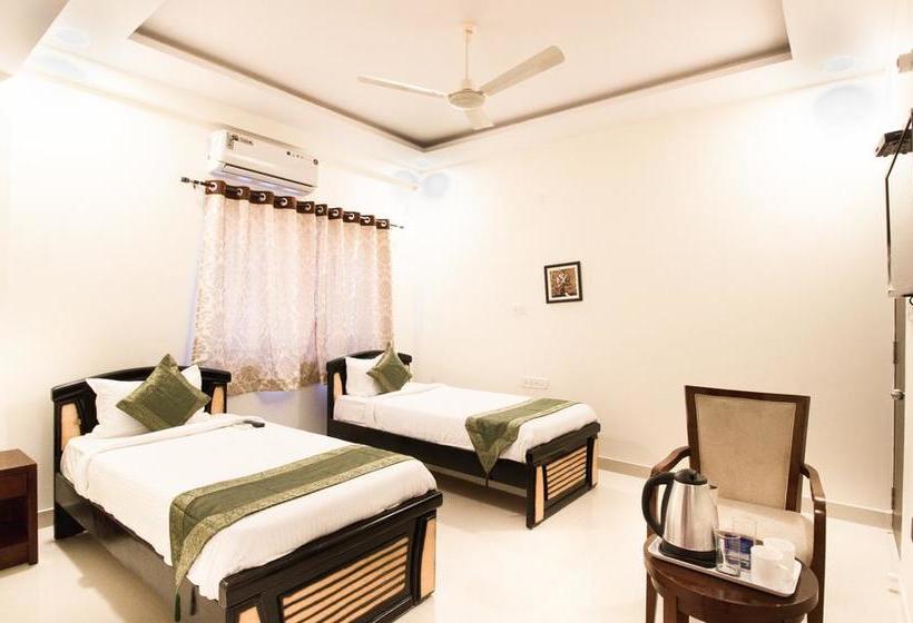 Hotel Treebo Midtown Hyderabad Andhra Pradesh
