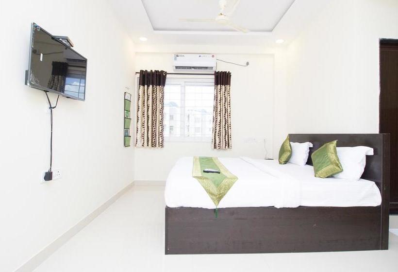 Hotel Treebo Midtown 11