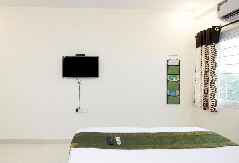 Hotel Treebo Midtown 16