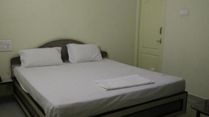 Hotel Sri Balakrishna 3