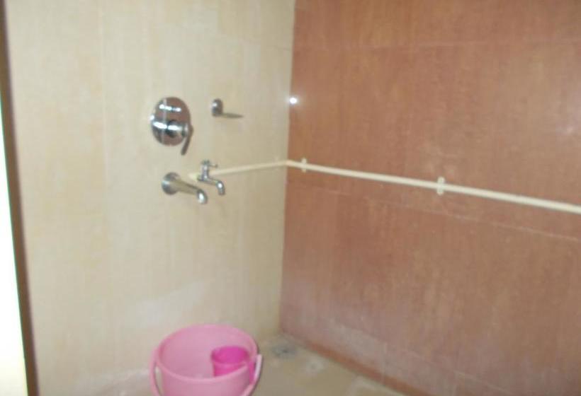 Hotel Nrs Royal Recreation 19