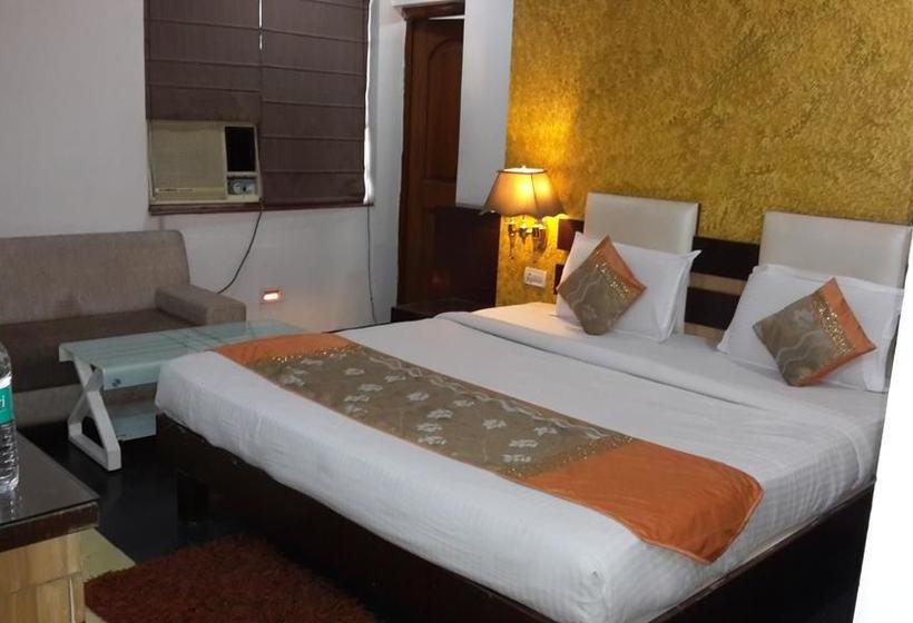 Hotel Rahul Deluxe 18