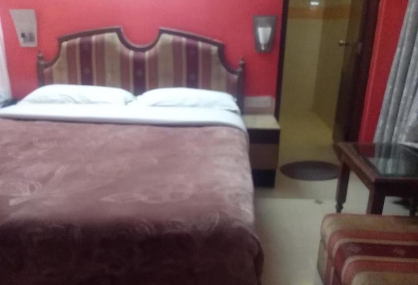 Hotel Shiv Shanthi Grand 16