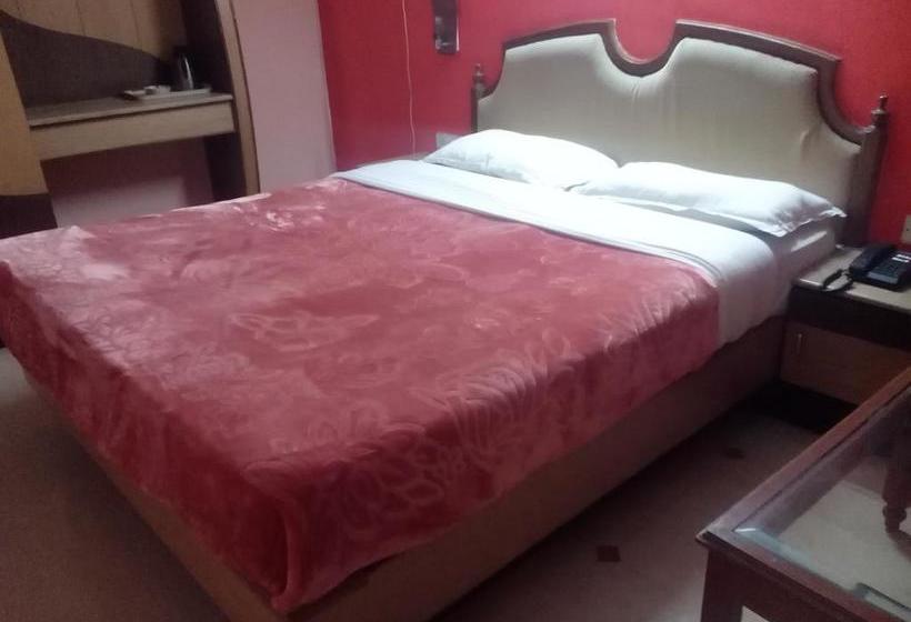 Hotel Shiv Shanthi Grand 6