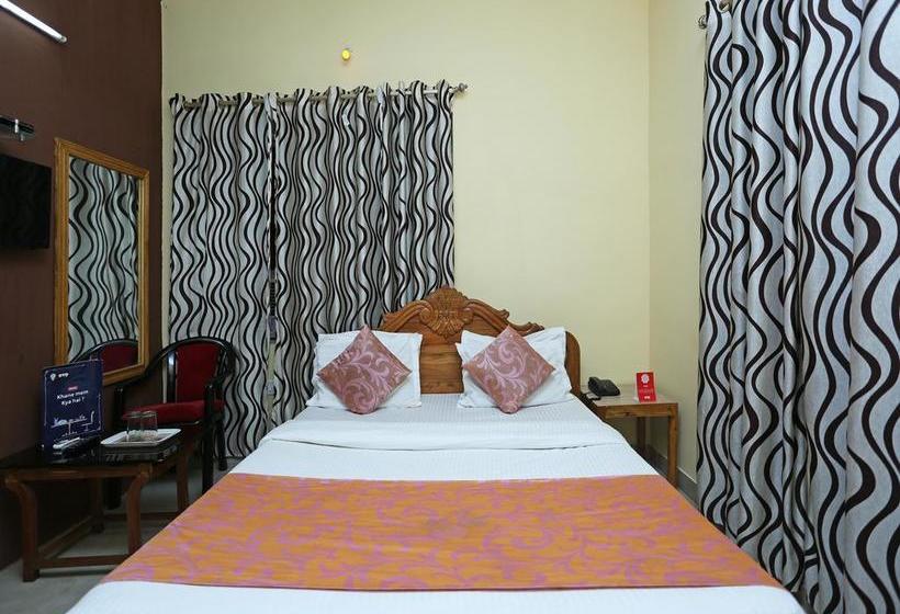 Hôtel Oyo Rooms Near Care Hospital 14