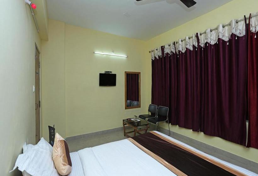 Hôtel Oyo Rooms Near Care Hospital 5