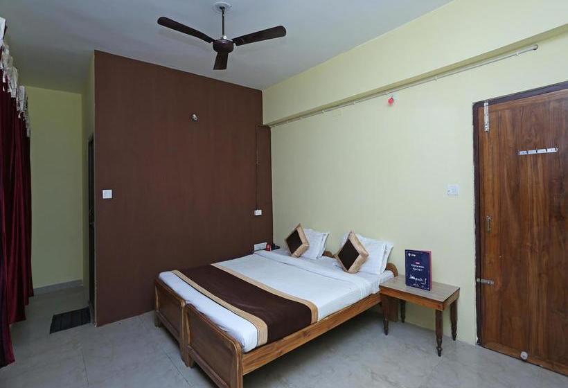 Hôtel Oyo Rooms Near Care Hospital 7