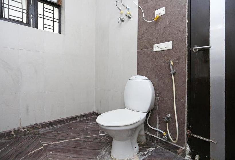 Hotel Oyo Rooms Greenfield 16