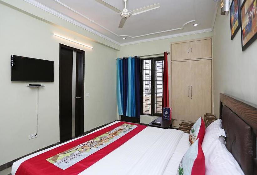 Hotel Oyo Rooms Greenfield 18