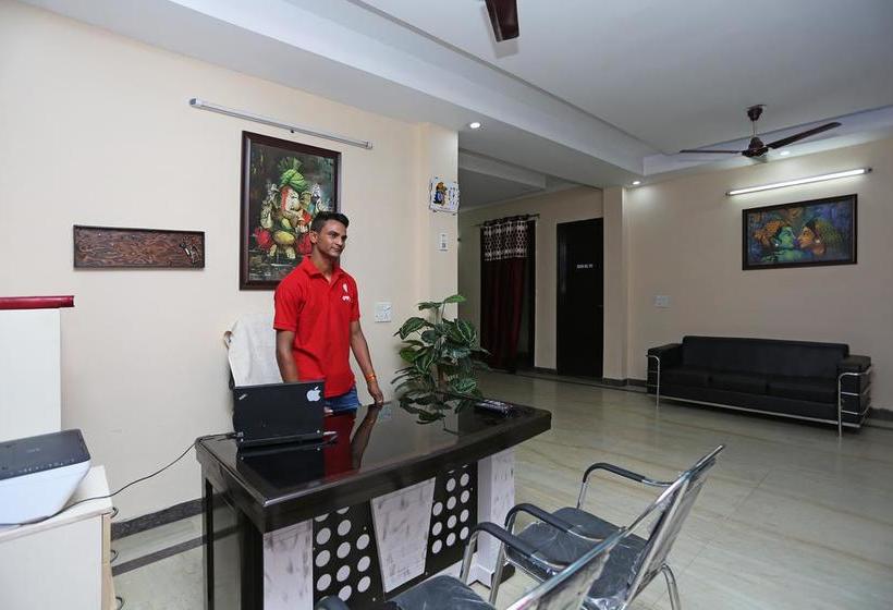 Hotel Oyo Rooms Greenfield 3