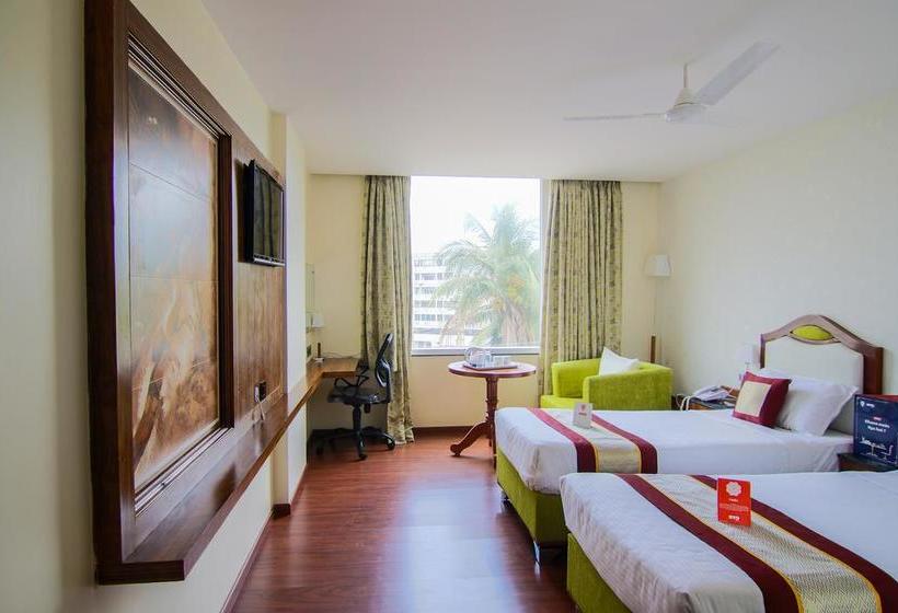 Oyo 9210 Hotel Blak & Wite 16