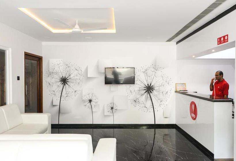 Oyo 9210 Hotel Blak & Wite 3