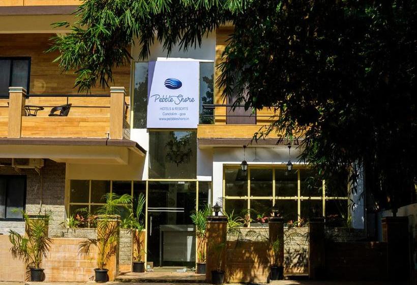 Resort Pebble Shore