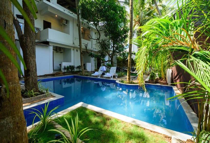 Resort Pebble Shore 1